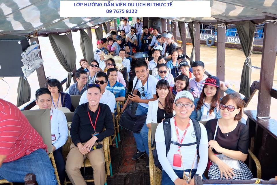 XÉT TUYỂN TRUNG CẤP, CAO ĐẲNG NGÀNH HƯỚNG DẪN VIÊN DU LỊCH
